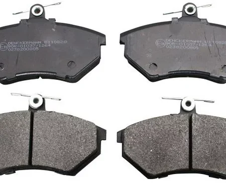 KLOCKI HAMULCOWE PRZOD  SEAT IBIZA GOLF III 91 B110828